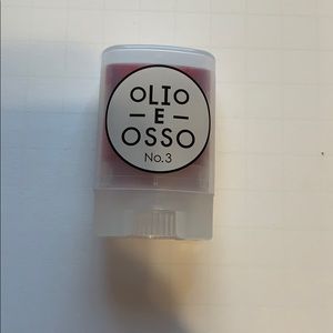 Olio E Osso tinted lip balm